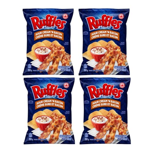 Ruffles Sour Cream & Bacon Potato Chips pack of 4