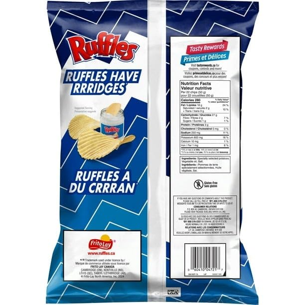 Ruffles New Regular Potato Chips, 200g/7.05 oz (Pack of 2) Shipped from Canada