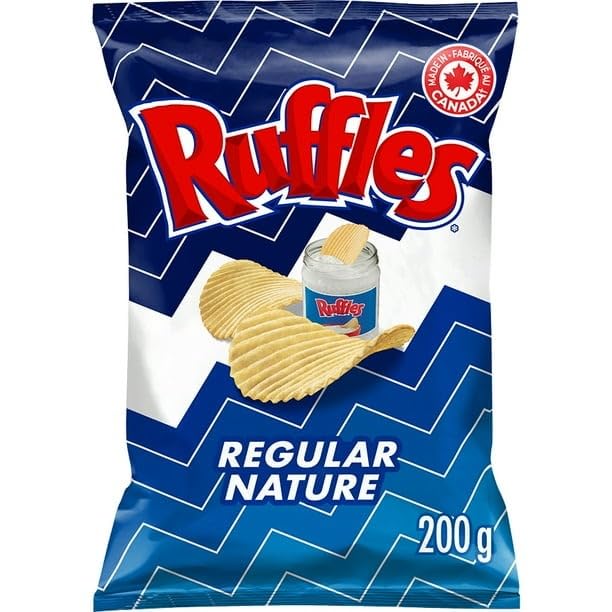 Ruffles New Regular Potato Chips, 200g/7.05 oz (Pack of 2) Shipped from Canada