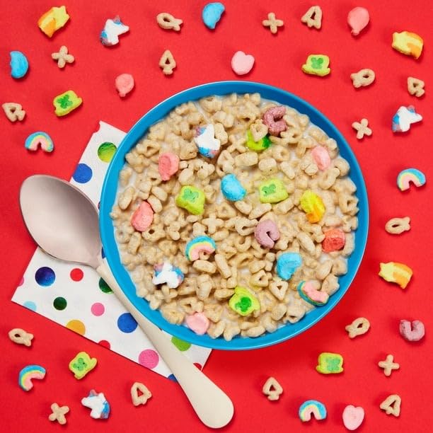 Lucky Charms Breakfast Cereal with Marshmallows, Whole Grains, 300g/10.6 oz (Shipped from Canada)