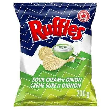 Ruffles New Sour Cream 'n Onion Potato Chips, 200g/7.05 oz (Shipped from Canada)