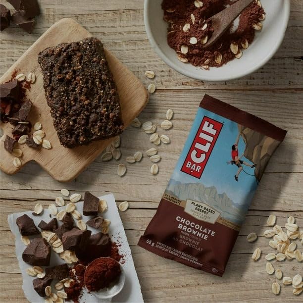 CLIF Bar Chocolate Brownie Energy Bars, Non-GMO, Plant Based Food, 12 x 68g/2.4 oz (Shipped from Canada)