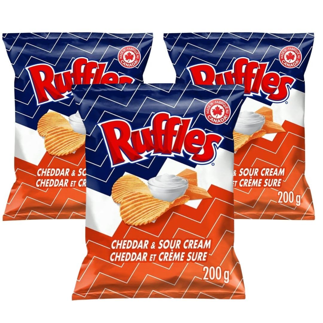 Ruffles New Cheddar & Sour Cream Chips, 200g/7.05 oz (Shipped from Canada )