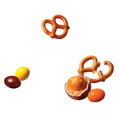 Reeses Pieces with Pretzel Candy 170g/6oz (Shipped from Canada)