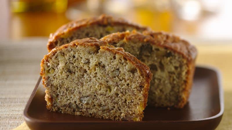 Betty Crocker Banana Bread with Walnuts 4