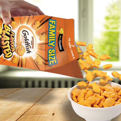 Pepperidge Farm Goldfish Crackers 750g/26.45oz (Shipped from Canada)